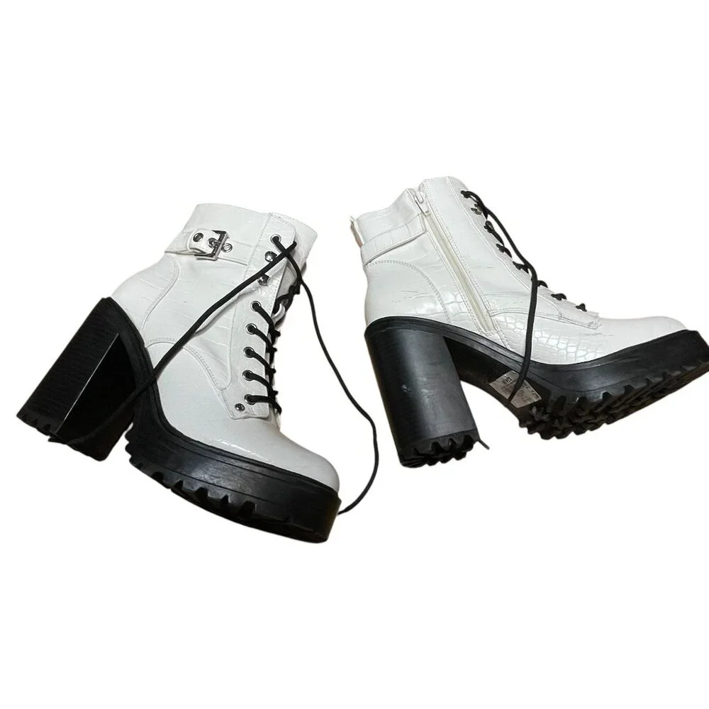 CBG Los Angeles White Croc-Embossed Lace-Up Platform Boots 10M Faux‎ Leather